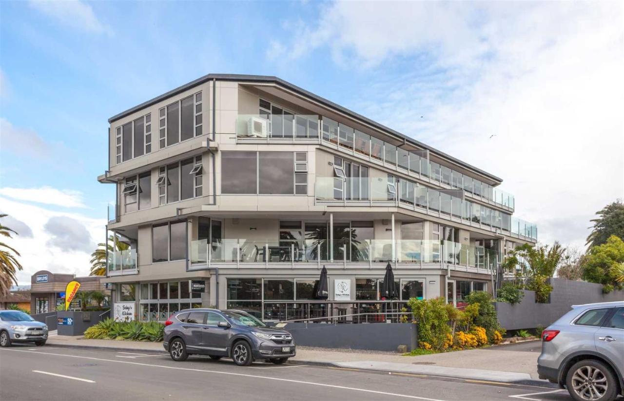 Esplanade Apartments Whitianga Exteriör bild