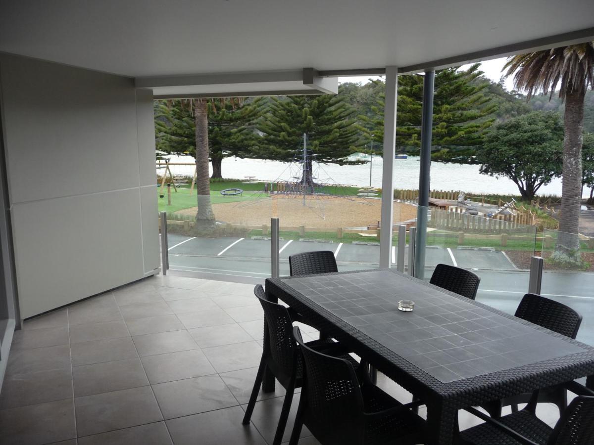 Esplanade Apartments Whitianga Exteriör bild