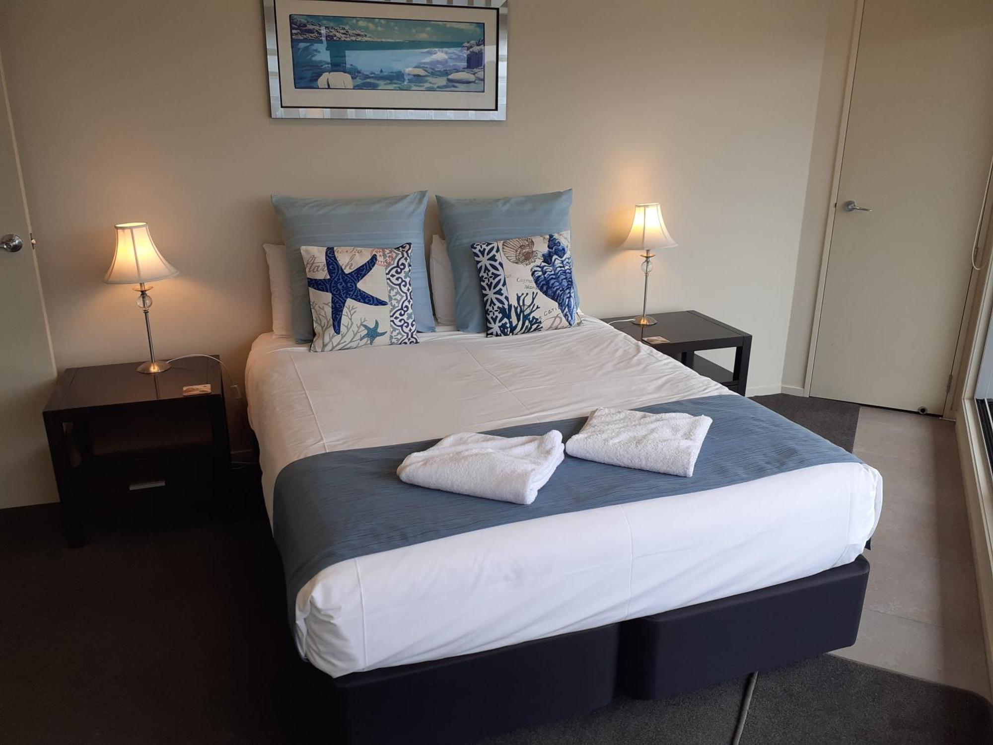 Esplanade Apartments Whitianga Exteriör bild
