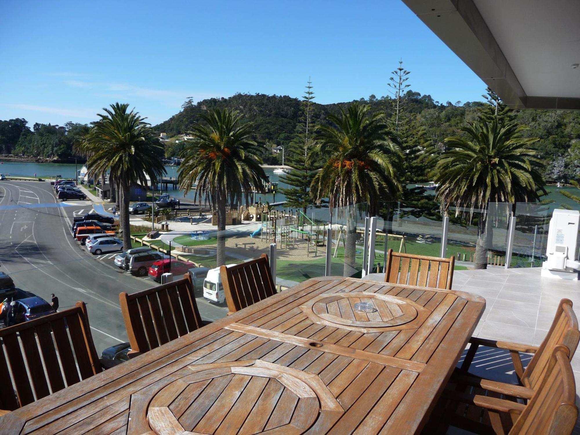 Esplanade Apartments Whitianga Exteriör bild